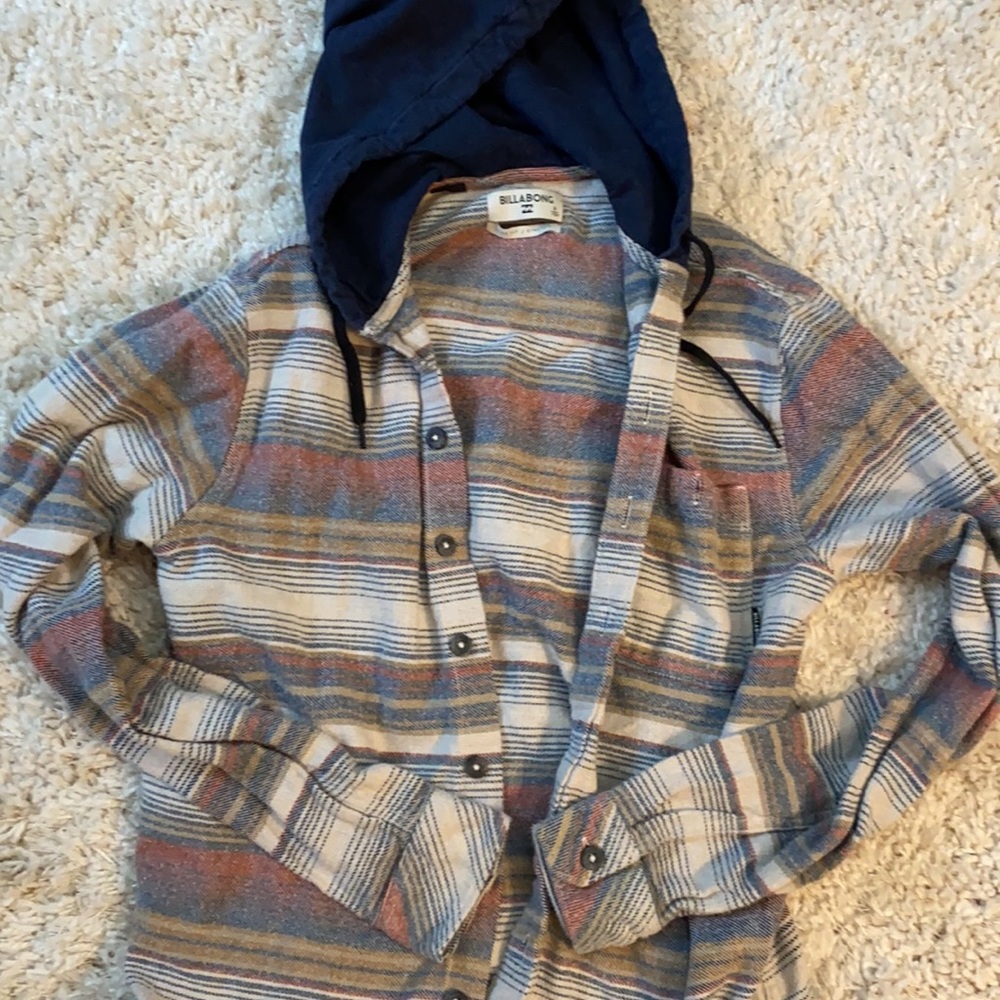 ⛄️3/$25 ⛄️ Billabong button up hoodie shirt